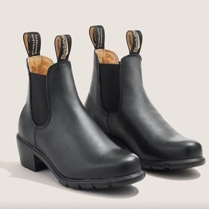 Blundstone Tasmania Australia Black Leather Booties